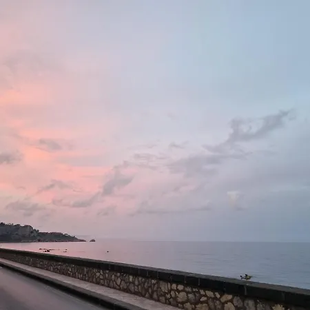 Sike Daire Giardini Naxos